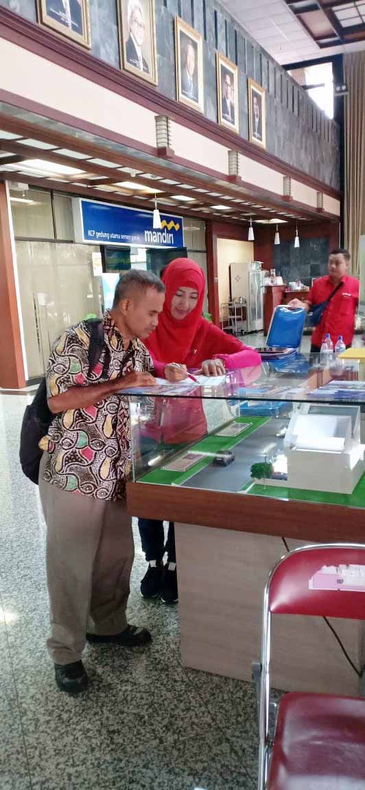 www.grandcermeregency.co.id